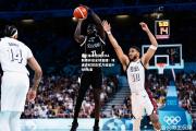 开云体育官网-CBA联赛开启全球直播！球迷感叹球员实力逼近NBA水准